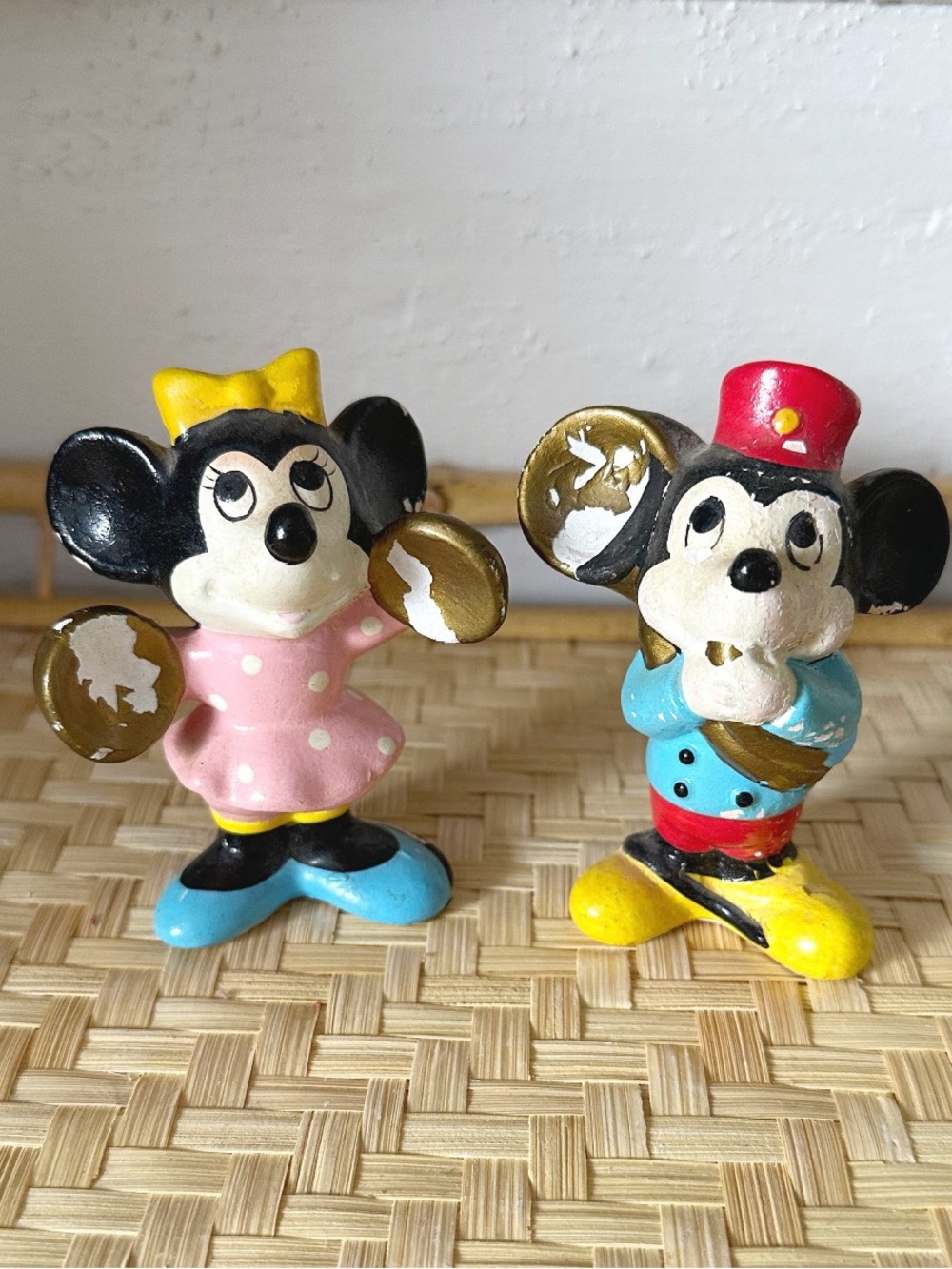 VTG Walt Disney Prod. Minnie & Mickey Mouse Ceramic Porcelain Figurines Korea